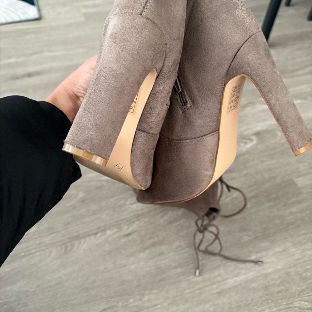 Brown Suede Over-the-Knee Boots - Picture 4 of 5
